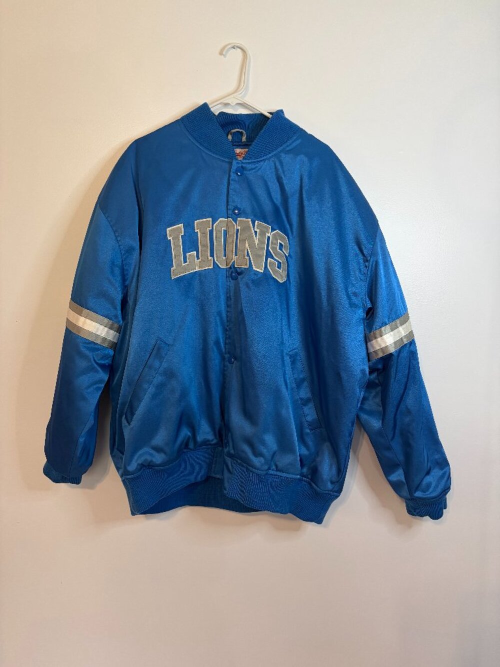 Mitchell & Ness Detroit Lions Satin Full-Snap Bomber Jacket